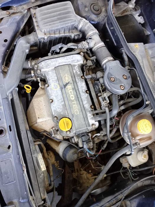 Opel Corsa para peças