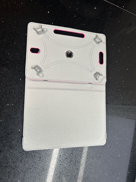 Rotating Tablet Cover for 10.1–10.5 Inch Tablets – *Slightly Used*64739100882818121