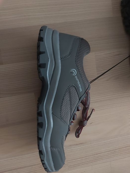 Продам мужские полуботинки