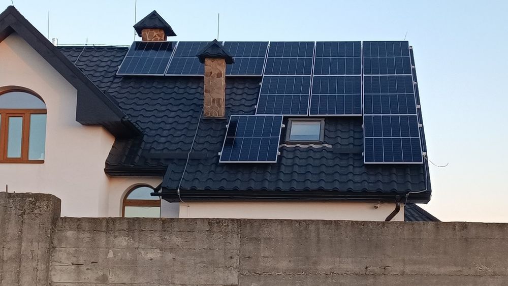 Продаж та встановлення сонячних панелей під ключ