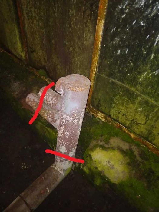 Rozdzielacz dolny stalowy fi 114mm 11,4cm na 76mm element rury 1 szt