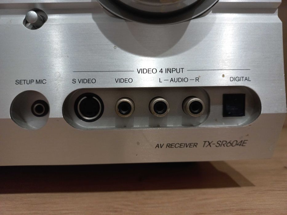 Amplituner Onkyo  tx-sr604e