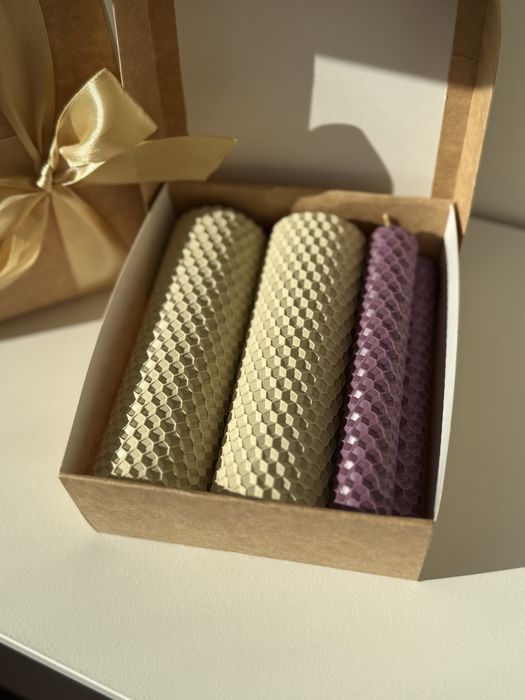 Корпоративні подарунки — свічки з вощини ручної роботи