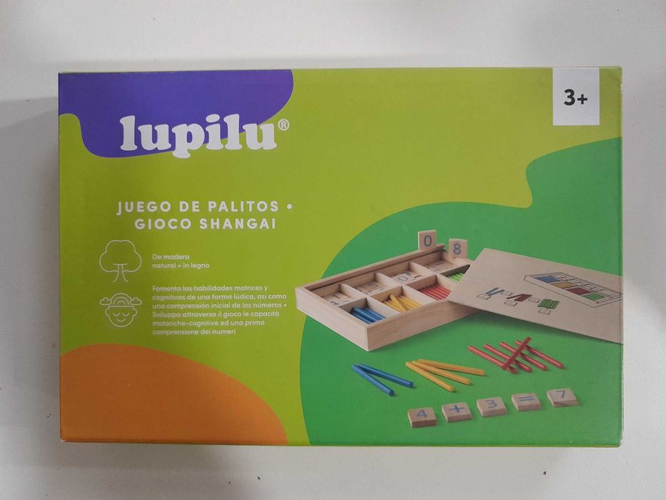 Jogo educativo de madeira -  matemática