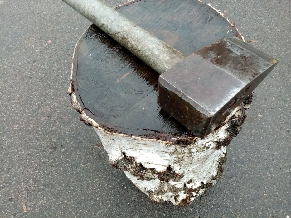 Продам мощный ручной дровокол