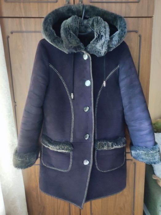 Продаю дублёнку натуральную