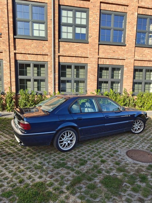 Bmw E38 2.8 lpg.