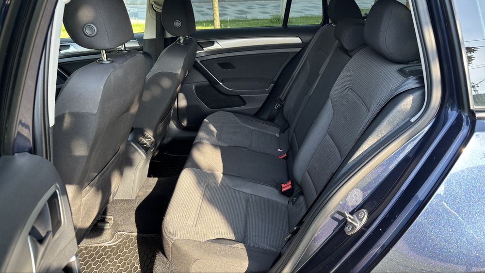 Volkswagen Golf 2.0 tdi variant