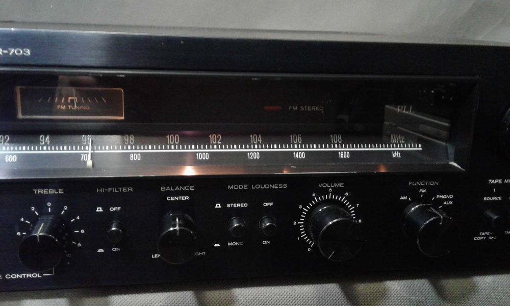 HITACHI SR-703, amplituner stereo vintage