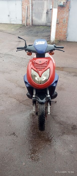 Скутер xc50 Sonik motor