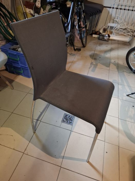 Krzesła do salonu. 8 szt.