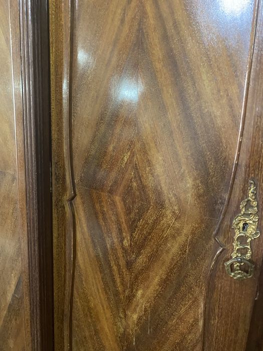 Guarda-vestidos queen mary