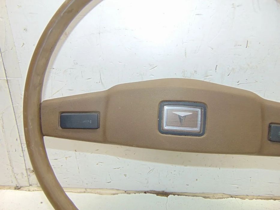 Toyota Hiace LH20 volante " usado em bom estado