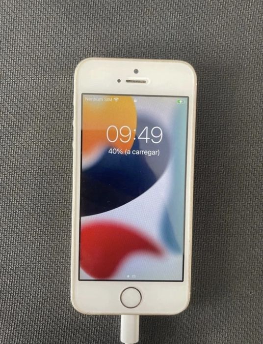 Iphone SE - Ótimo Estado!
