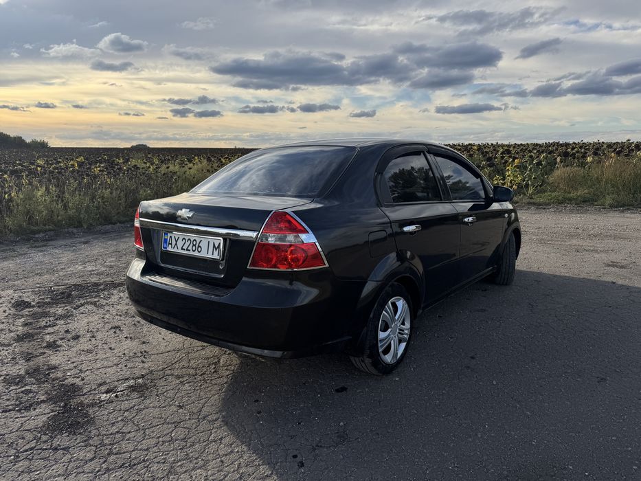 Chevrolet Aveo 1.5 автомат