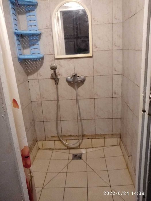 Продам комнату в коммуне  Черемушки, ул. Ак. Филатова / " Инто- Сана "