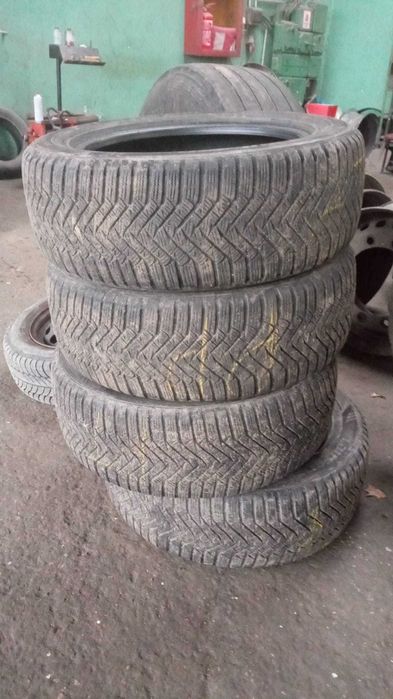 Opona zimowa  Laufenn 235/55 R18 104 H XL, MFS 104 H 4szt 6mm