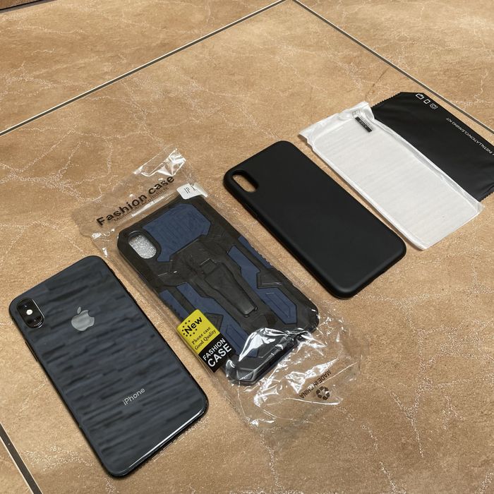 Iphone X stan idealny