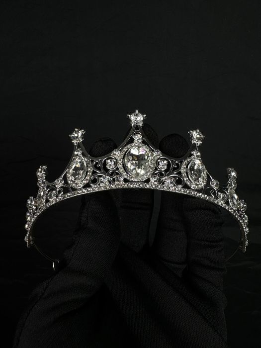 Корона тиара диадема серебрянная, украшение на свадьбу весільна корона