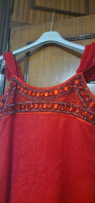 VESTIDO  DE 20€ lindo
