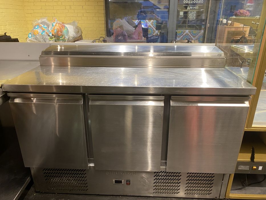 Продам холодильні столи