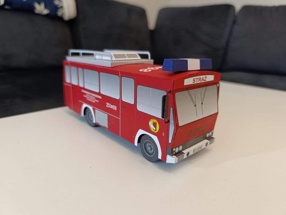 Model kartonowy duży autobus miejski stanowisko dowodzenia Częstochowa