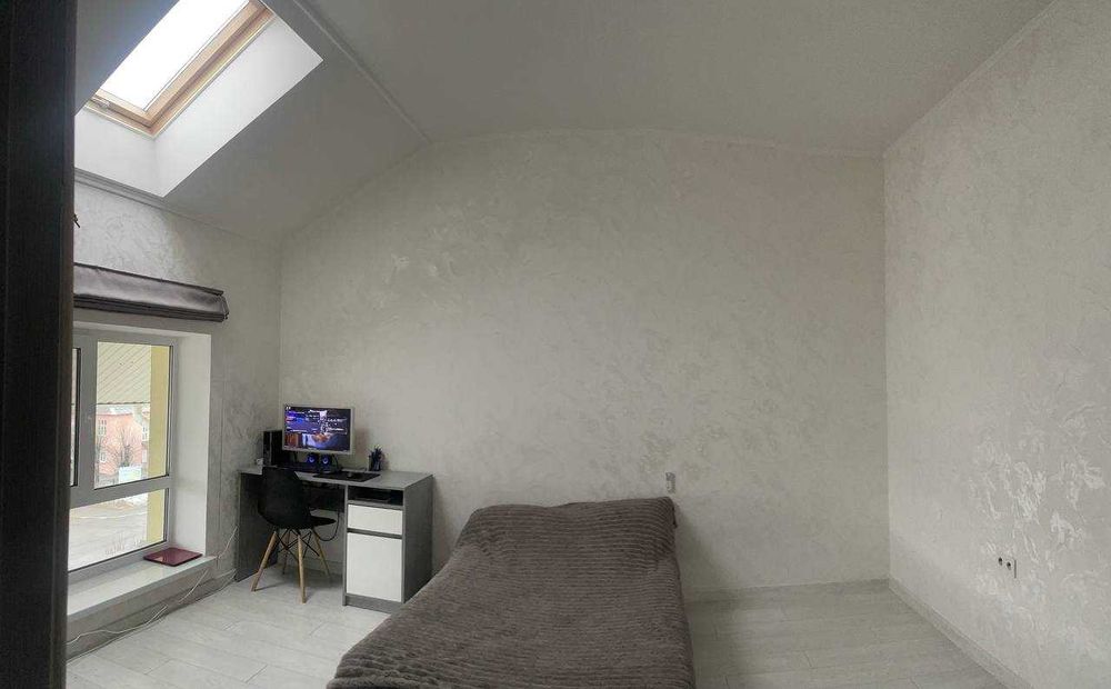 Продаж двокімнатної  квартири 55 м.кв. в ЖК Хотів