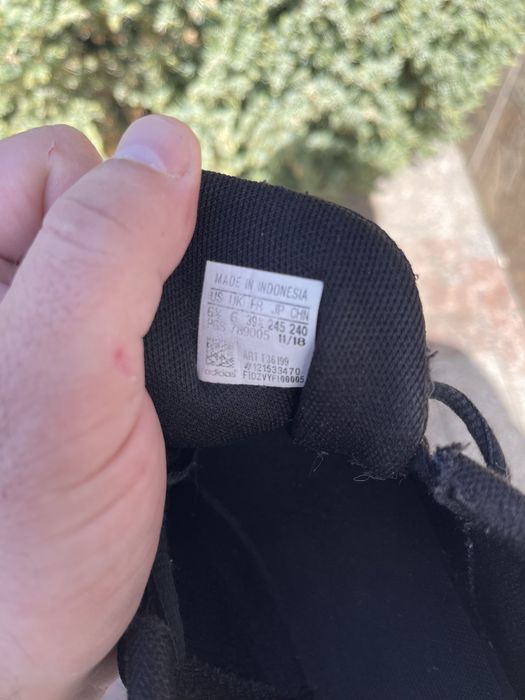 Кросівки чоловічі для бігу ADIDAS Runfalcon