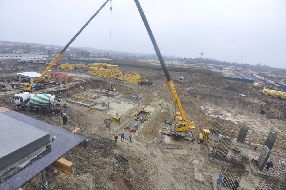 Оренда Автомобільних Кранів вантажність 25 тонн та 65 тонн