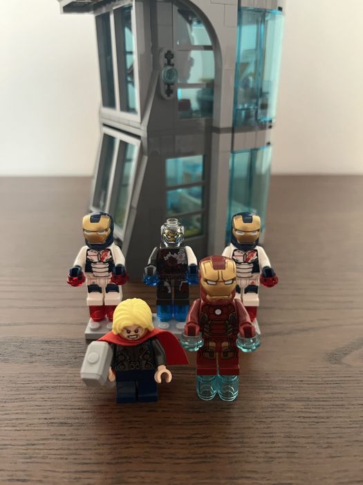 LEGO Marvel Super Heroes 76038 Atak na Wieżę Avengersów
