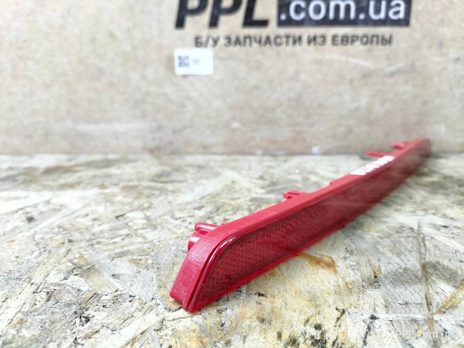 Kia ProCeed GT III 2018- Отражатель катафот заднего бампера левый