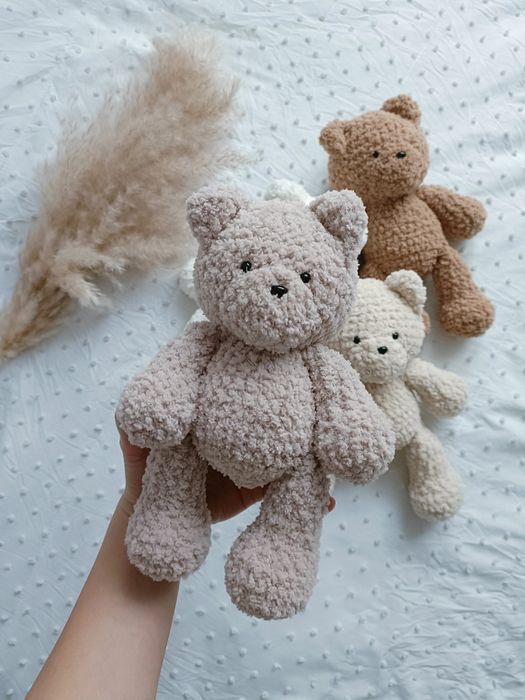 Maskotka miś 22 cm szydełko handmade rękodzieło