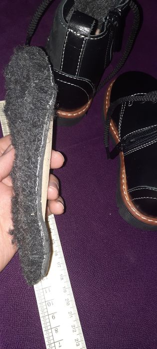 Зимове тепле шкіряне взуття 26р.чоботи , черевики, ботинки  Нове