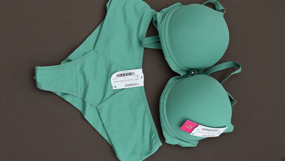 Conjunto Tanga e sutiã