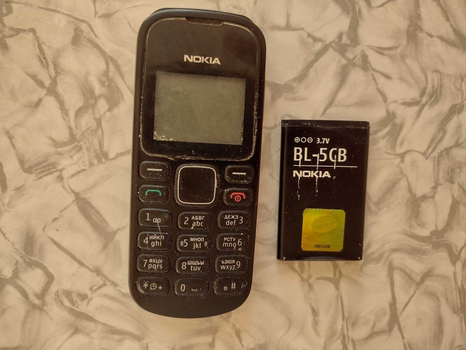 Чехол к кнопочному телефону, плееру, материал кожзам