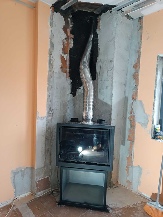 Pichelaria, eletricidade e pintura, etc