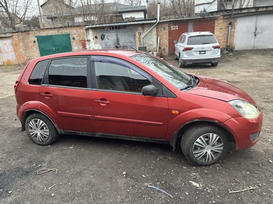 Форд фієста Газ-4