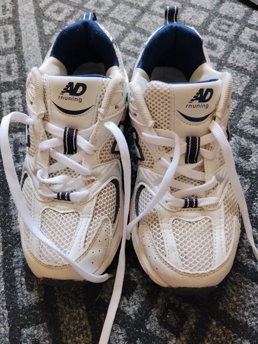 Продам дитячі красовки New Balance