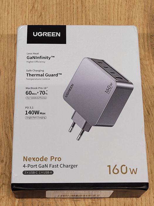 Ugreen 160W зарядний пристрій