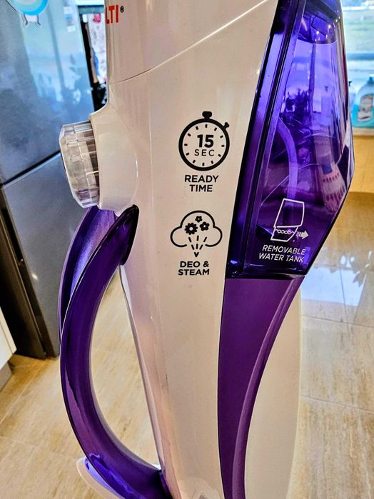 Máquina de limpeza a vapor com mopa Polti Vaporetto SV440