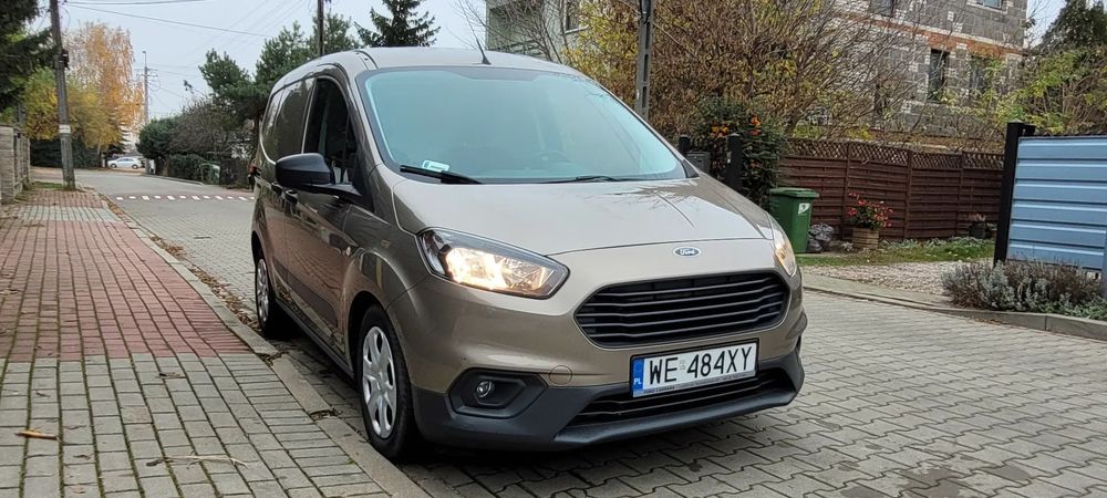 Ford Transit courier  Ford Transit Courier Bezwpadkowy pierwszy uzytkownik