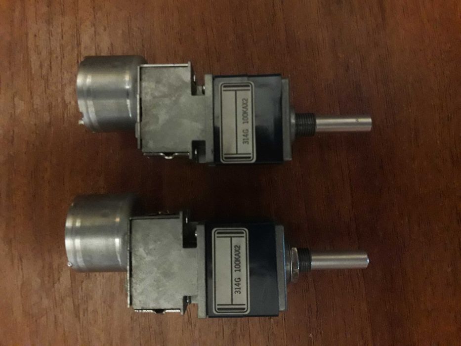 Регулятор громкости, моторизованный, 50к-100к ALPS. новый.