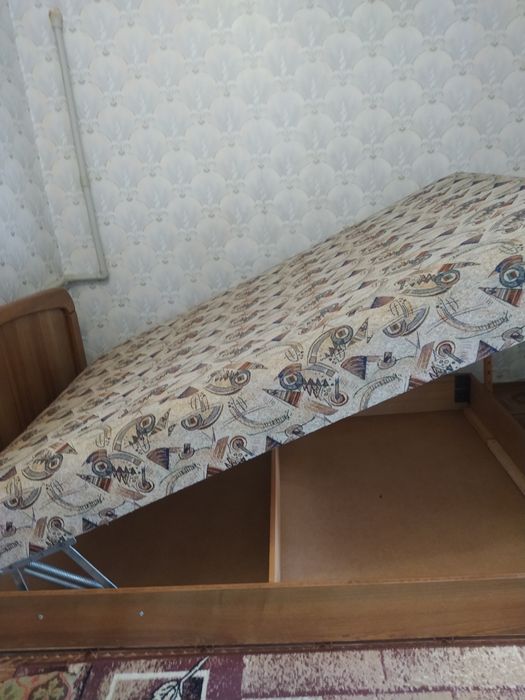 Кровать 2-х спальная размер 170/190см.