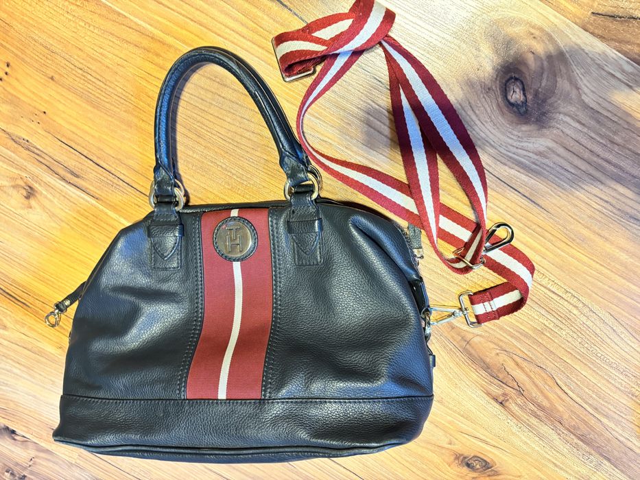 Tommy Hilfiger torebka ze skóry naturalnej