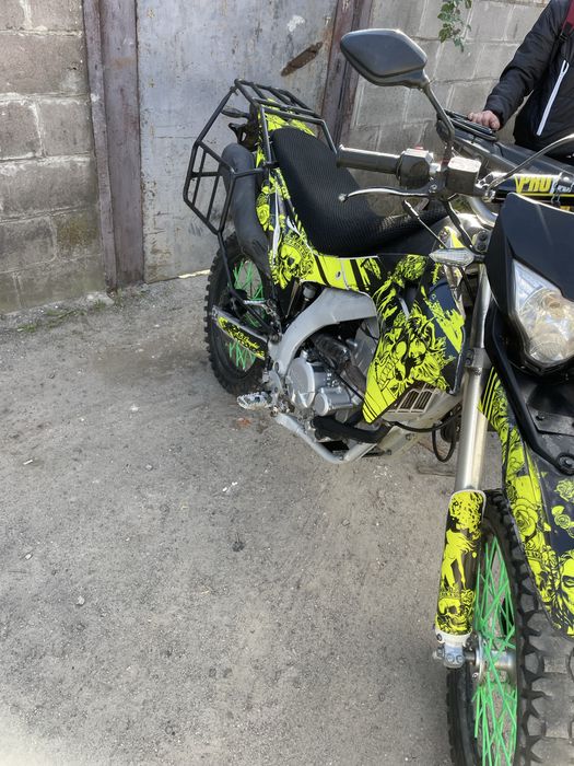 Продам Loncin 300