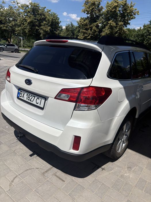 Продам субару оутбек