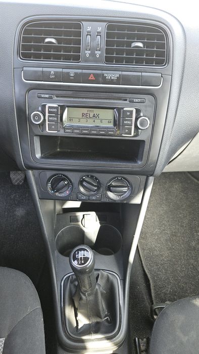 Volkswagen Polo 2010, 1,2 бензин