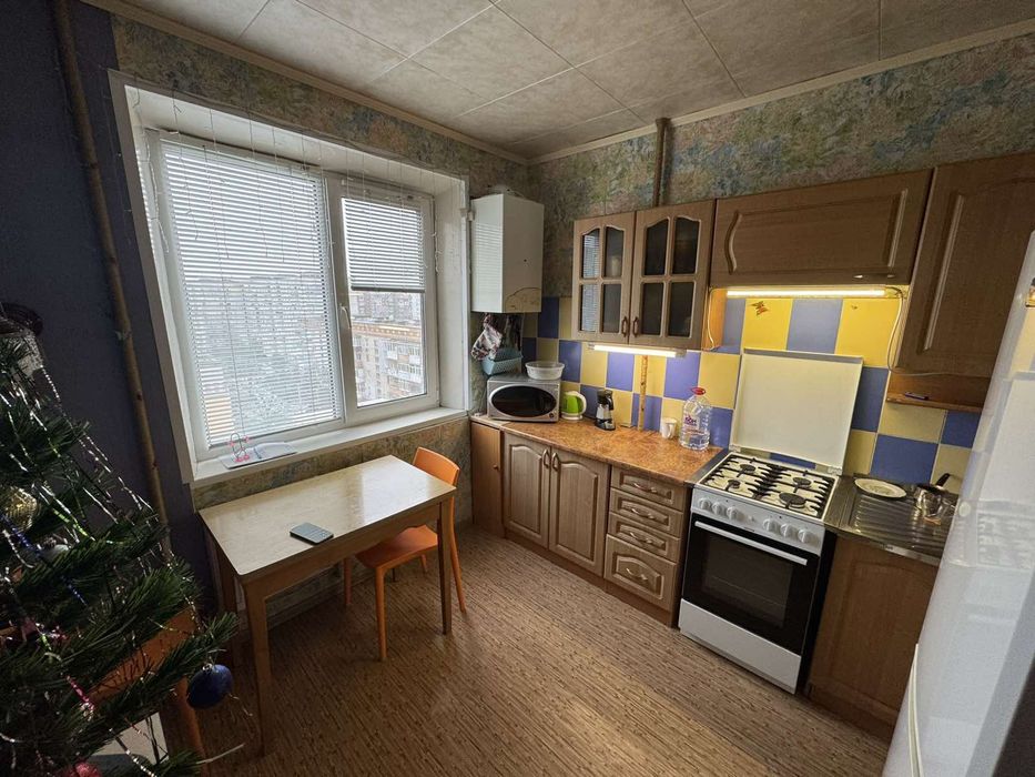 Продам 2 квартиру! Попова.