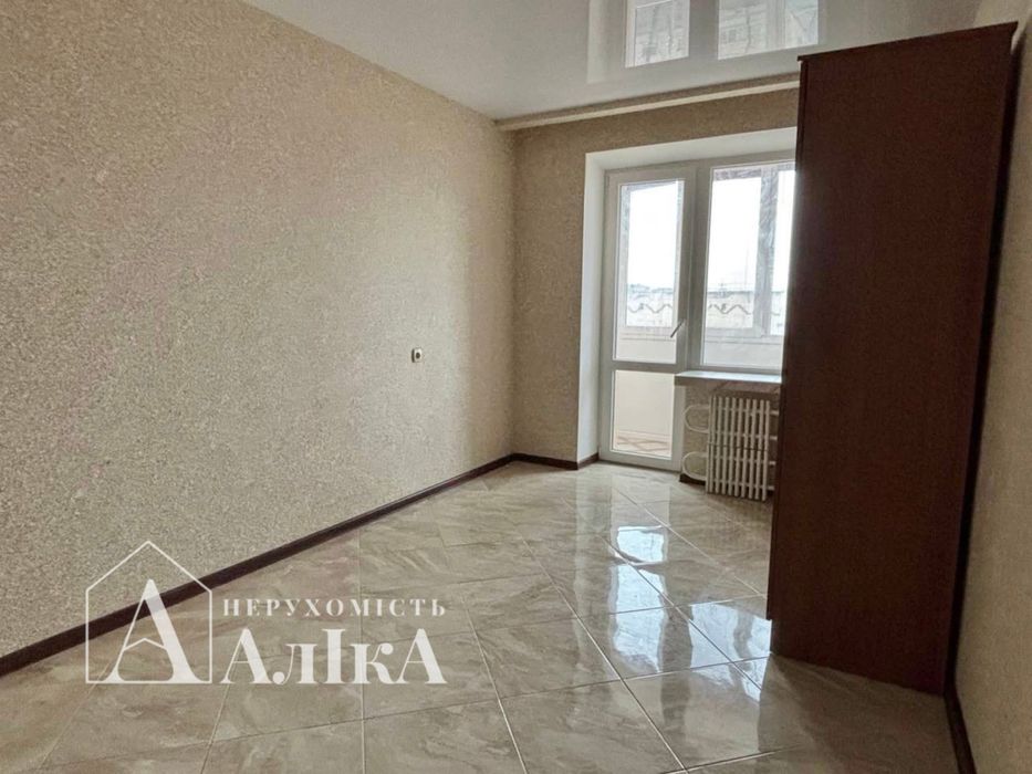 Продам 2-кімнатну квартиру в самому центрі міста