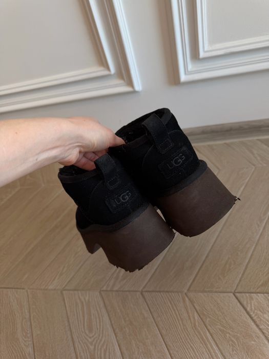 Продам сапоги Ugg в отличном состоянии